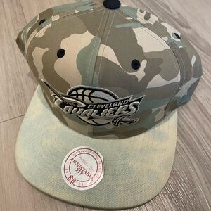 Mitchell & Ness Cleveland Cavaliers SnapBack